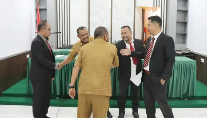 SIP, KISB Bacakan 2 Putusan Mediasi dan Satu Putusan Sela