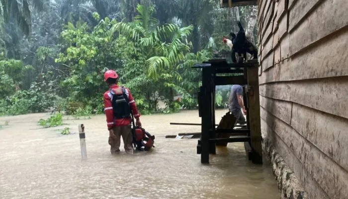 Banjir Rendam Beberapa Titik di Kota Padang Pariaman